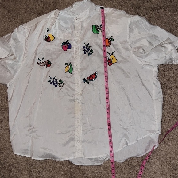 Leslie Fay White Short Sleeved Button Down Blouse with Sequined Fruit Size 3X - Picture 11 of 11